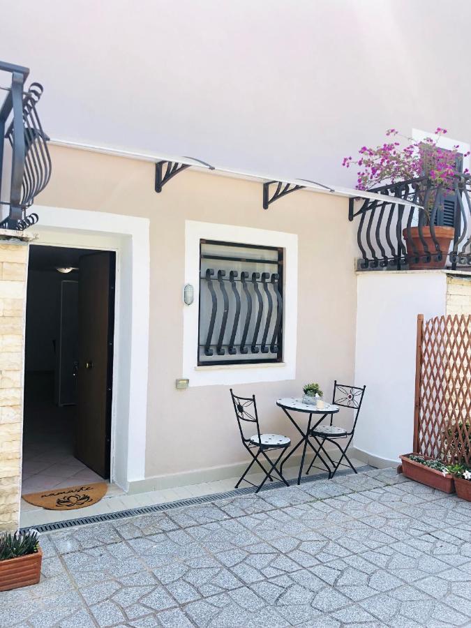 Ferienwohnung Casa Di Giade Anguillara Sabazia Exterior foto